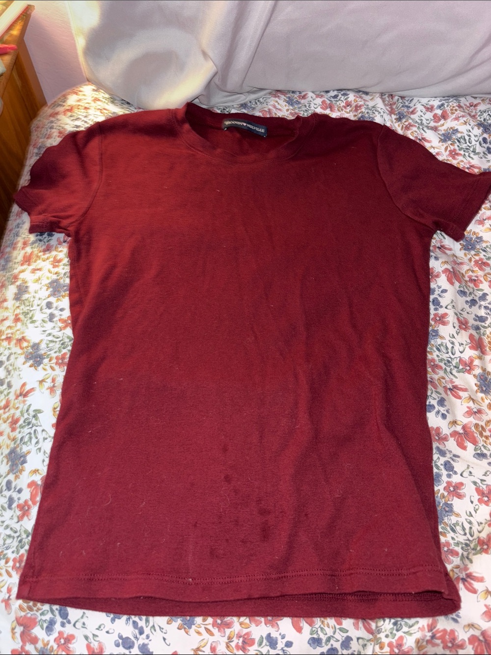 Brandy Melville Women's Short Sleeve Tee - Burgundy